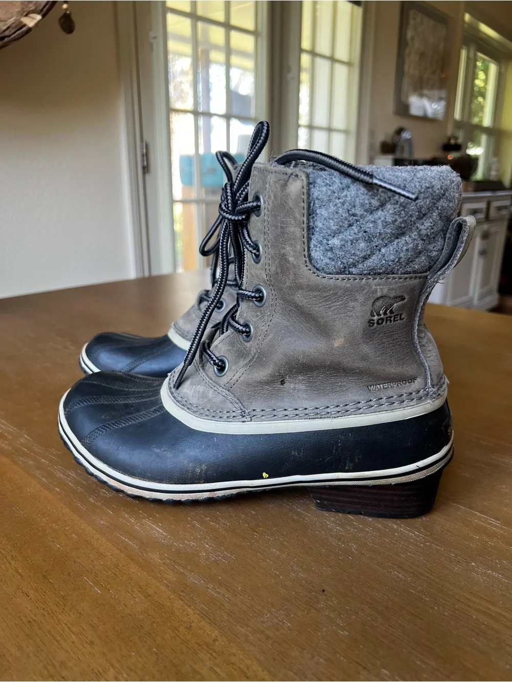 Sorel slimpack ii
